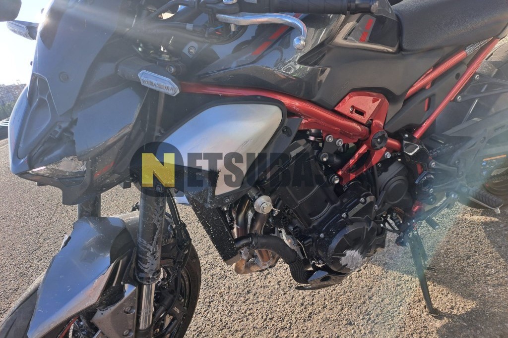 Kawasaki Z 900 2025