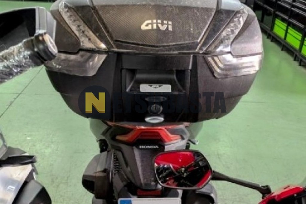 Honda Forza 350 2025