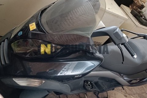 Suzuki Burgman 200 2015