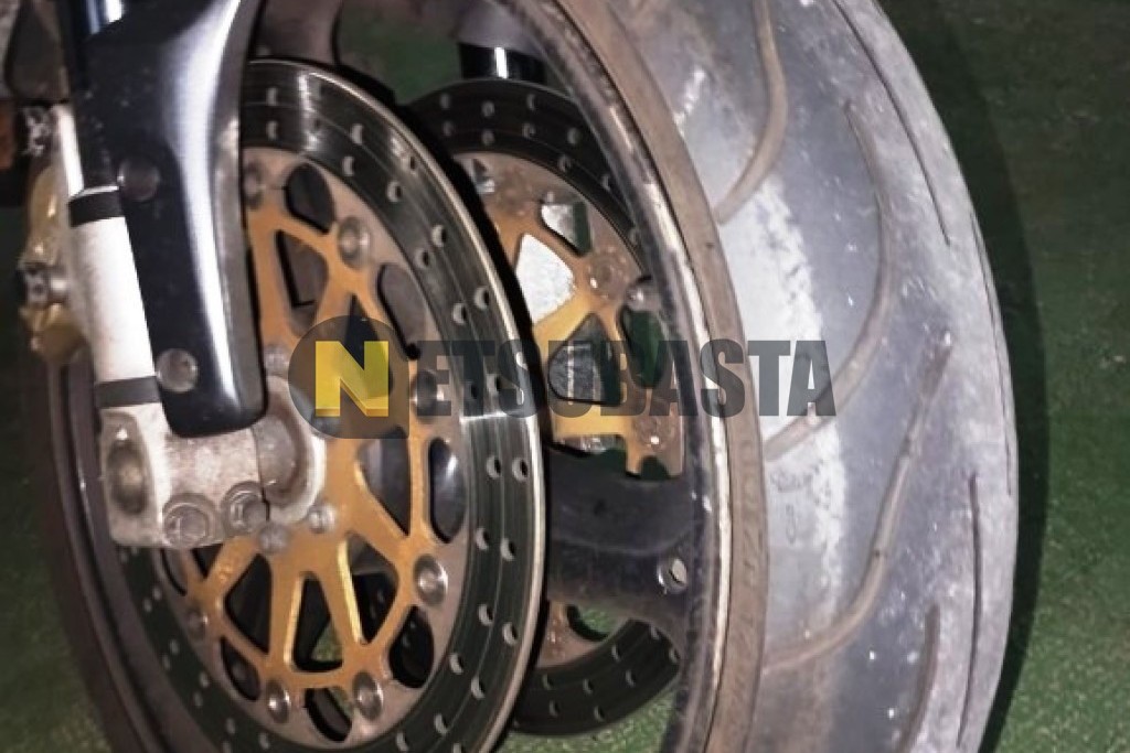 Ducati Monster 620 IE 2004