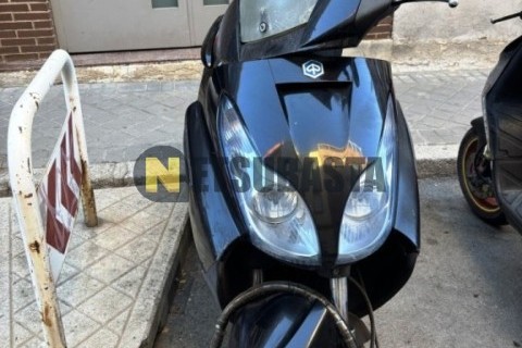 Suzuki Burgman 125 2005