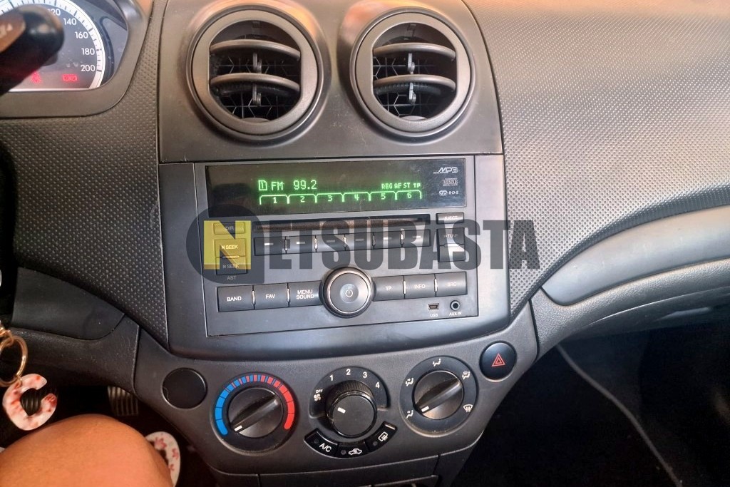 Chevrolet Aveo 1.2 16v 2011