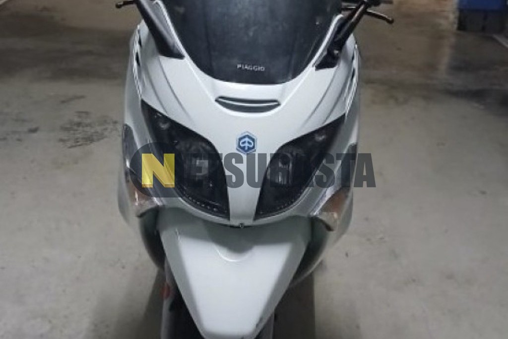 Piaggio X EVO 250 2010