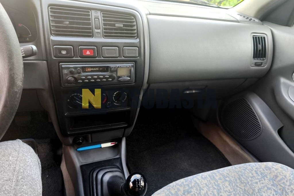 Nissan Almera 1.6 1999
