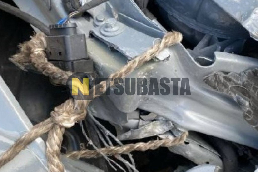 Volvo XC40 B3 2025