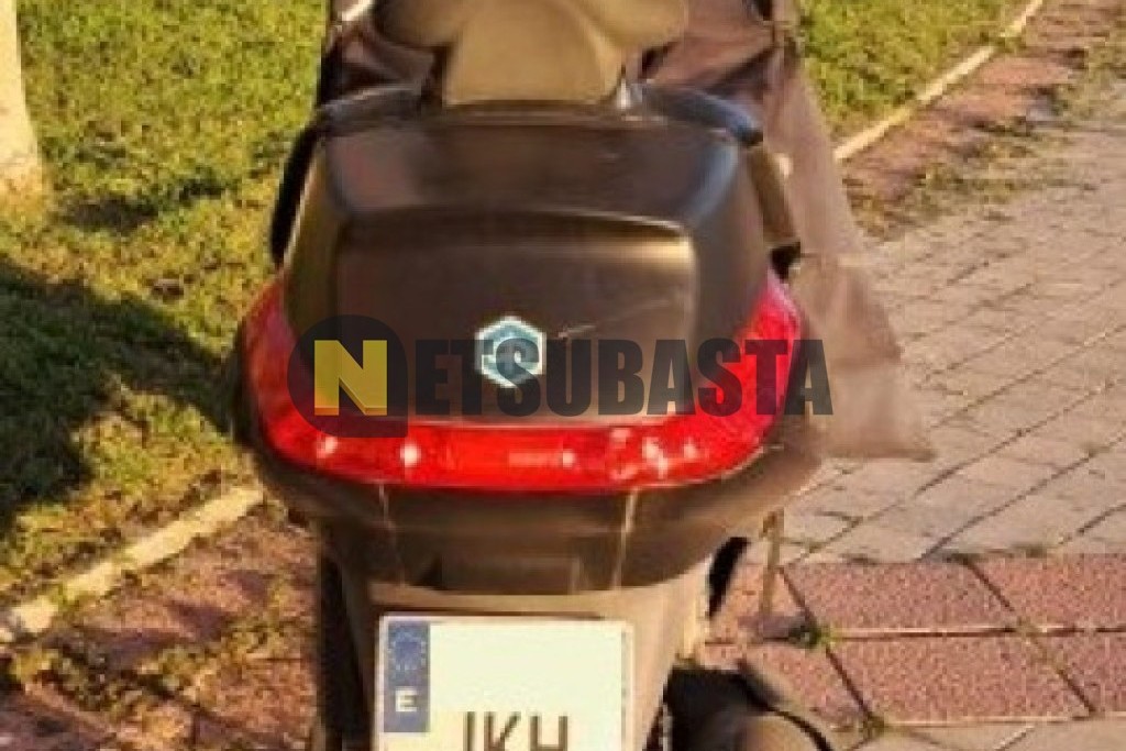 Piaggio X EVO 125 2015
