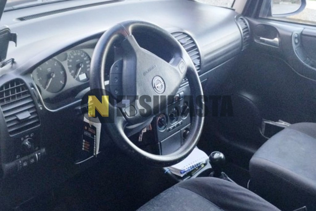 Opel Zafira 2.0 DTi 2001