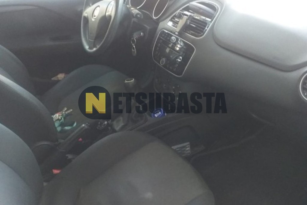 Fiat Punto 1.4 8v 2013