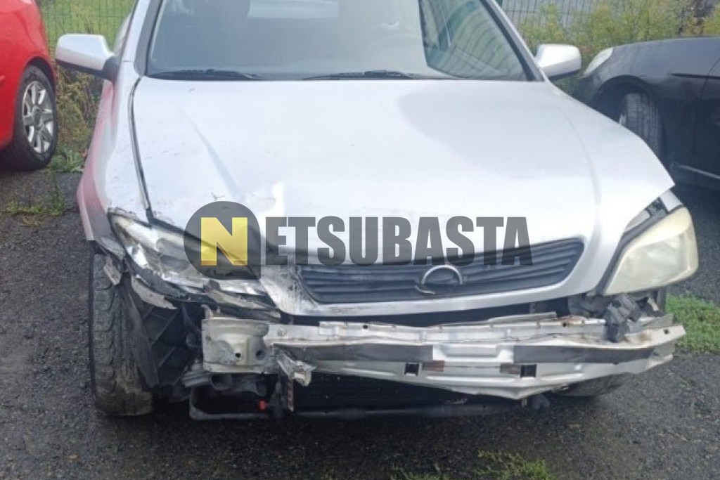 Opel Astra 1.6 2000