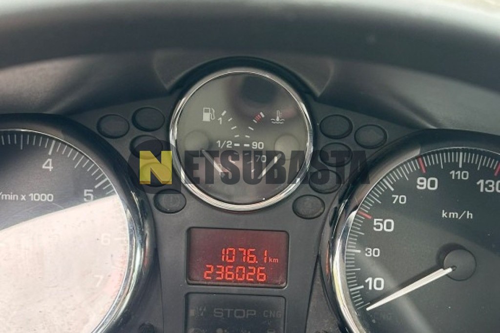 Peugeot 206 + 1.1 2010