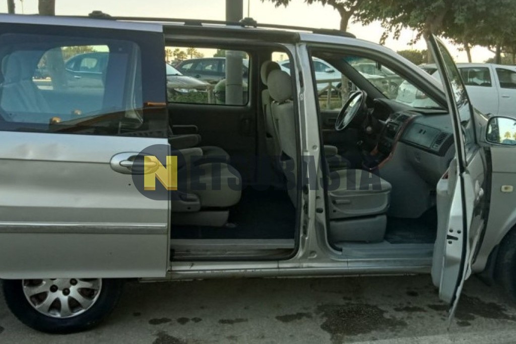 Kia Carnival 2.9 CRDI 2004