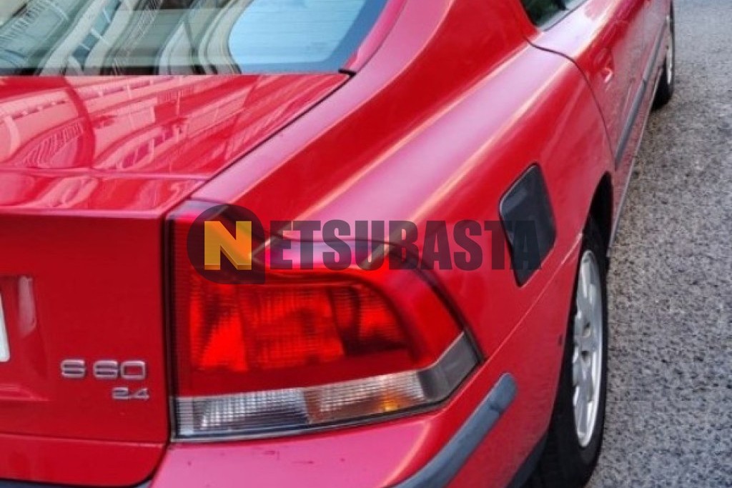 Volvo S60 2.4 2002