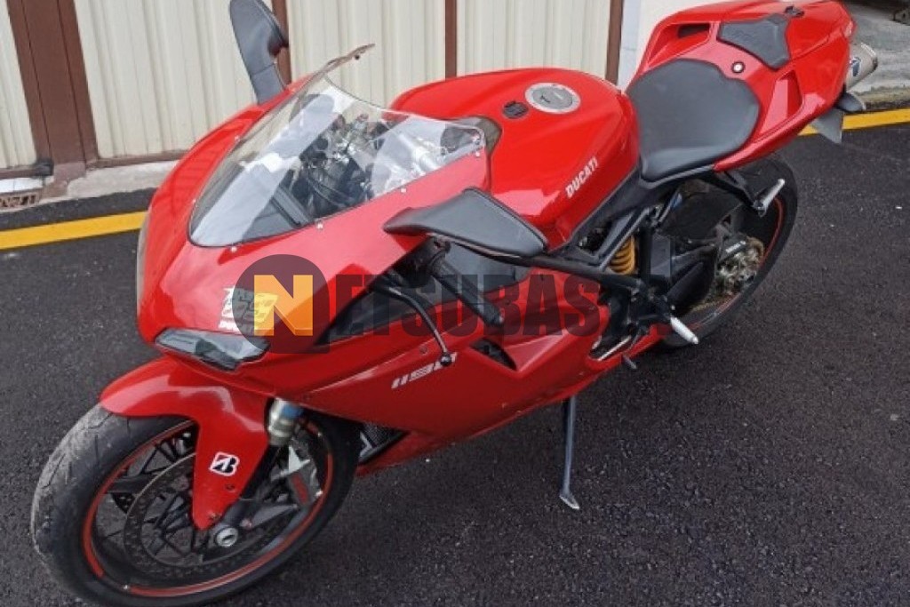 Ducati 1198 2010