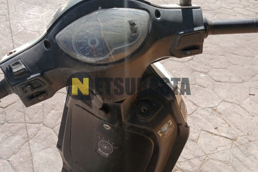 Peugeot Tweet 125 2014