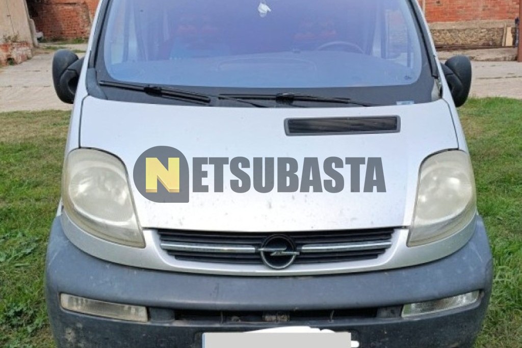 Opel Vivaro 2.5 CDTi Camper 2005
