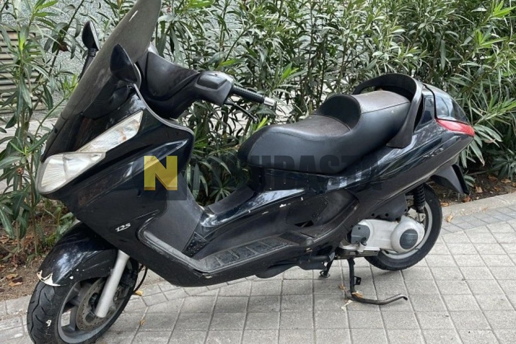 Piaggio X8 125 2006