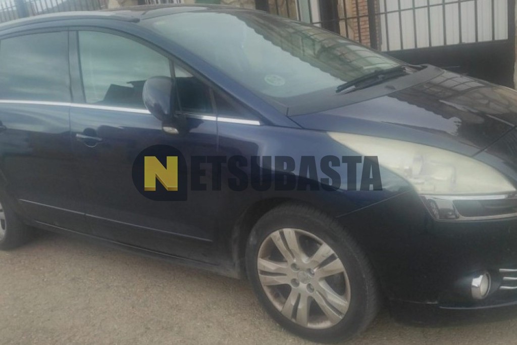 Peugeot 5008 2.0 HDI 2011