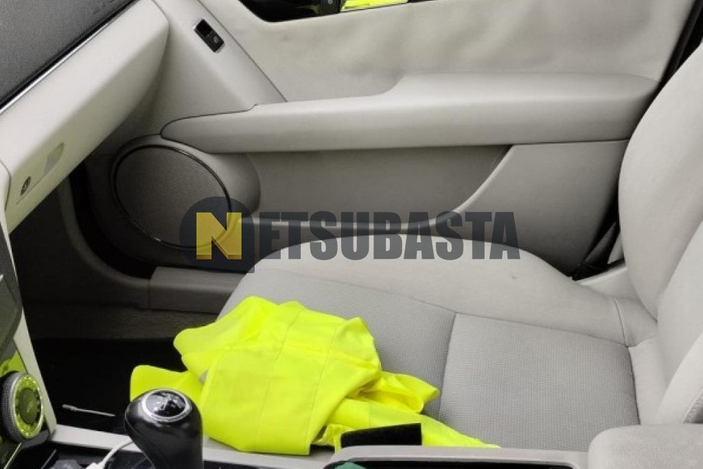 Mercedes-Benz C 220 CDI BlueEFFICIENCY 2011