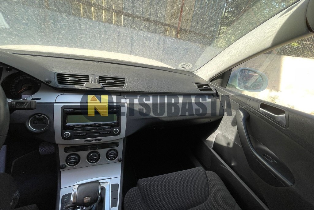Volkswagen Passat Variant 2.0 TDI CR DPF DSG 2008
