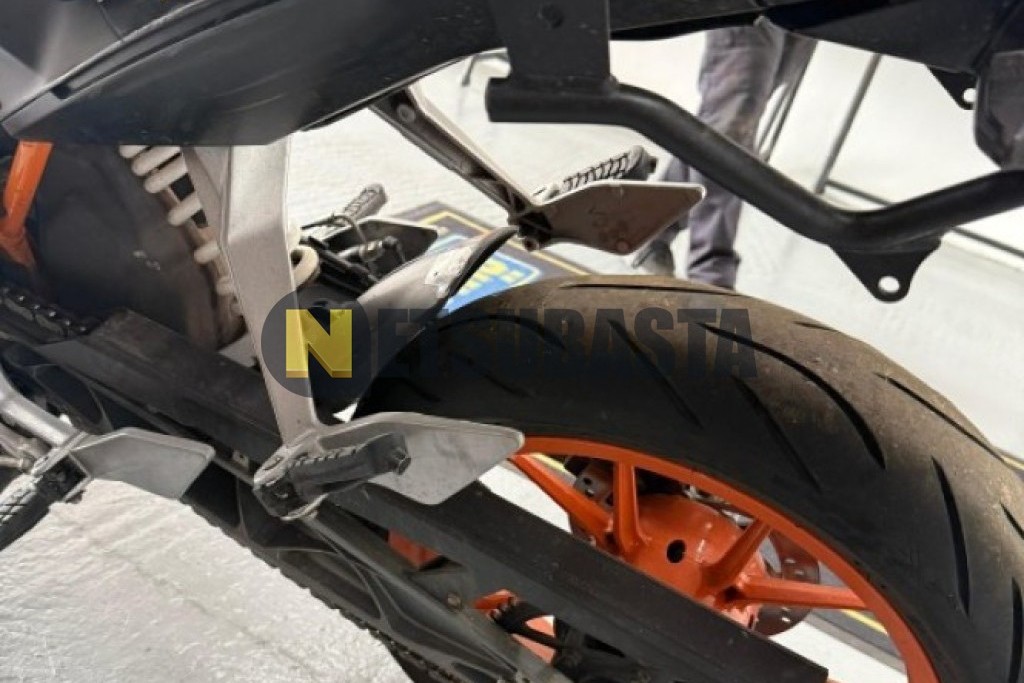 KTM 390 Duke 2015