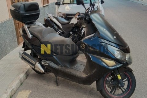 Zitmuv Black Razer 125E 2022