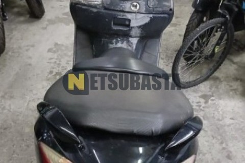 Zitmuv Black Razer 125E 2022
