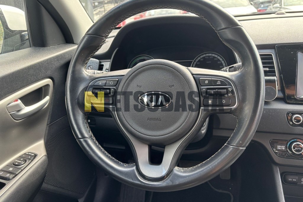 Kia Niro 1.6 GDi HEV 2016