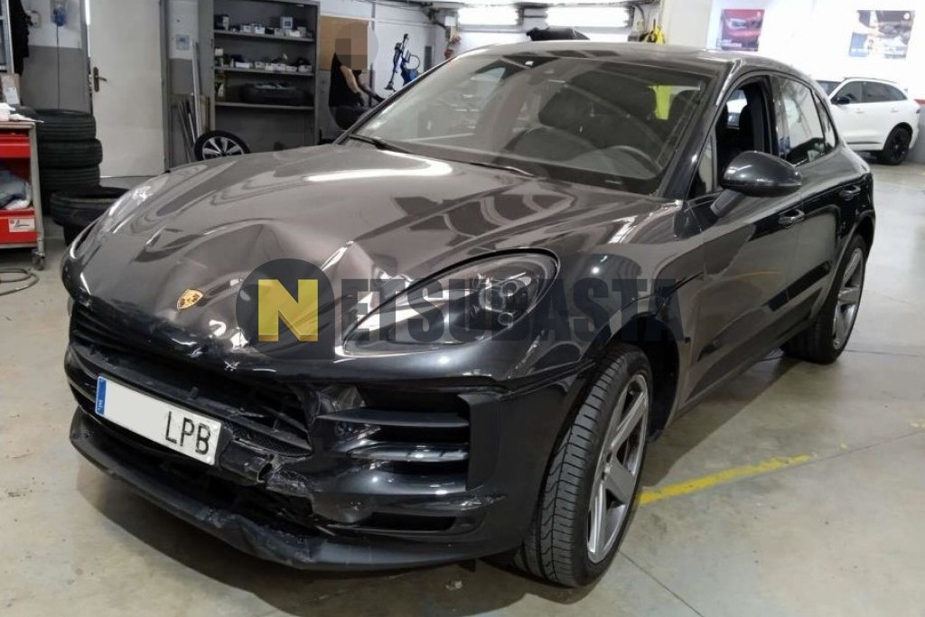 Porsche Macan 2021