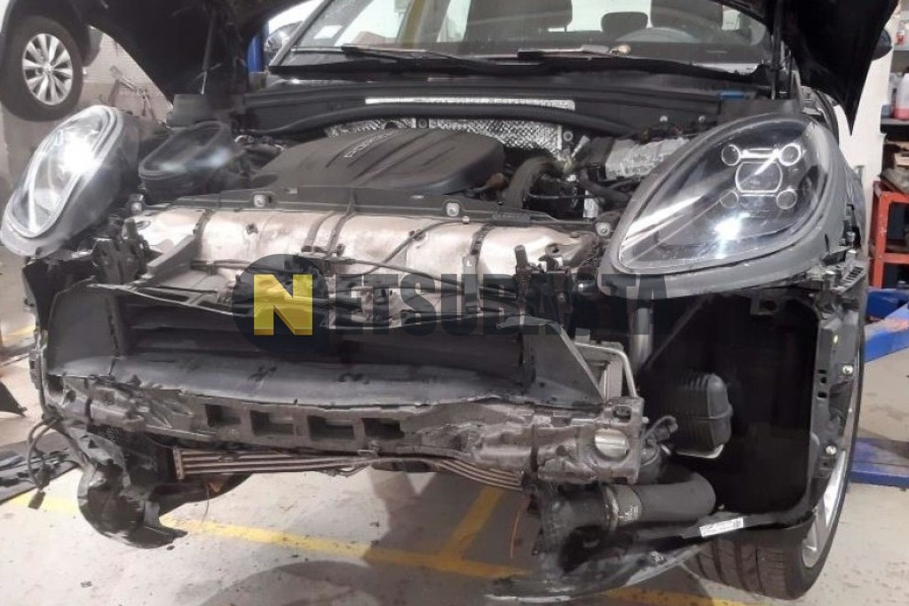 Porsche Macan 2021