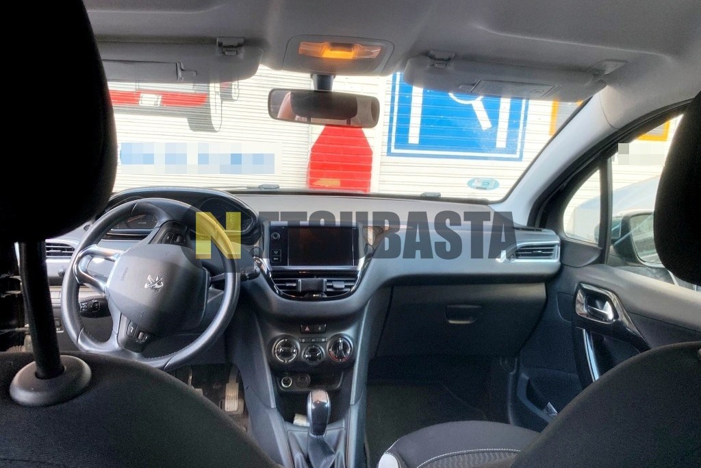 Peugeot 208 1.2 PureTech 2014