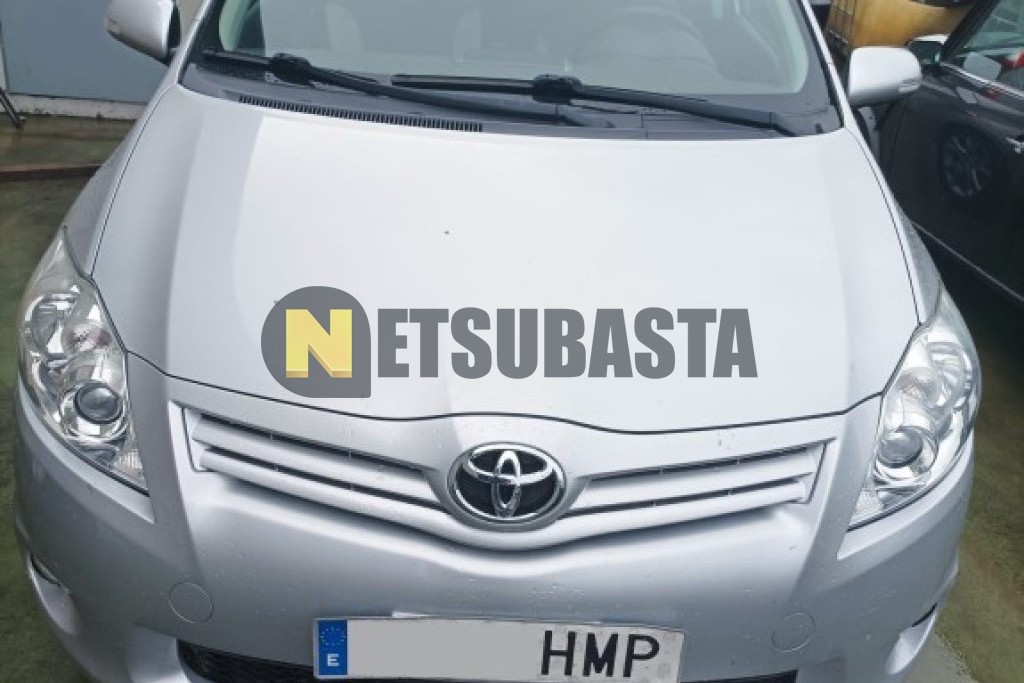 Toyota Auris 1.4 90D ConfortDrive 2012