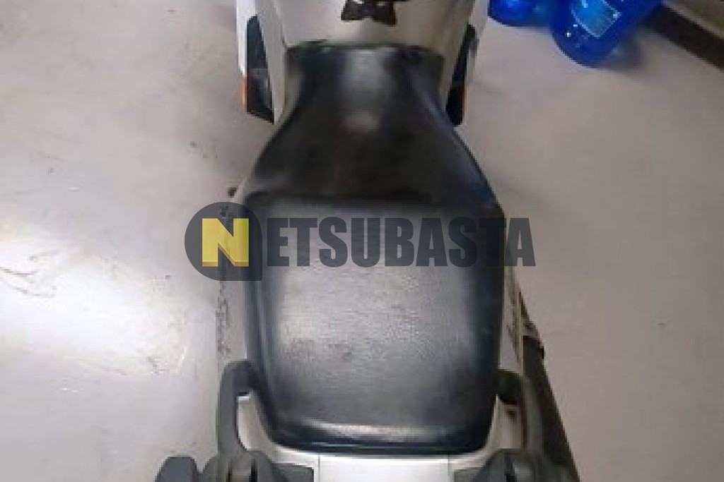 Yamaha YZF 600 R ThunderCat 2000