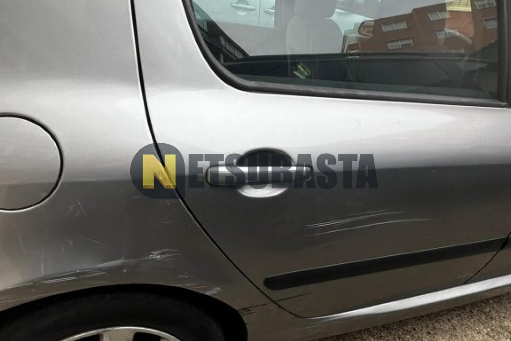 Peugeot 307 2.0 HDi 2002