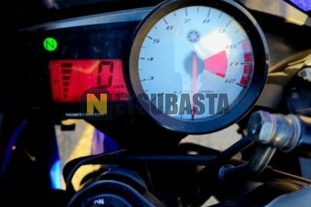 Yamaha YZF R 125 2010