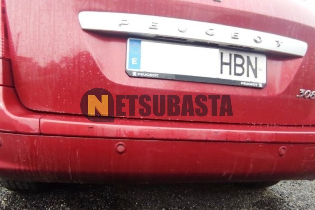 Peugeot 308 SW 1.6 HDi FAP 2011