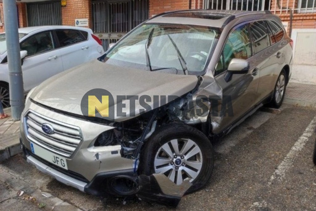 Subaru Outback 2.0 TD Lineartronic 2015