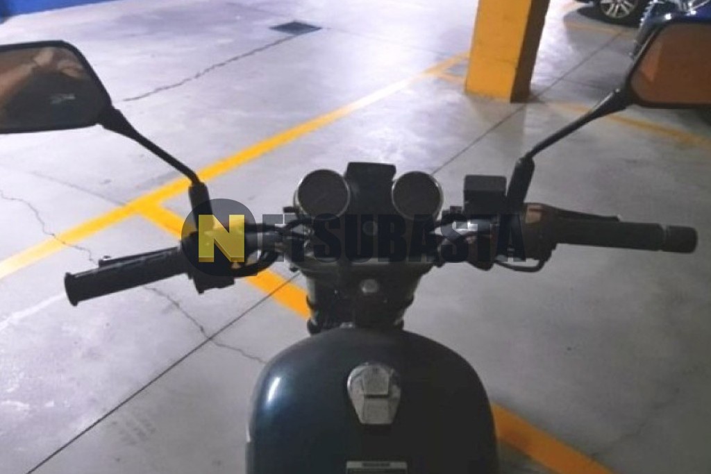 Honda CB 250 Two Fifty 2001