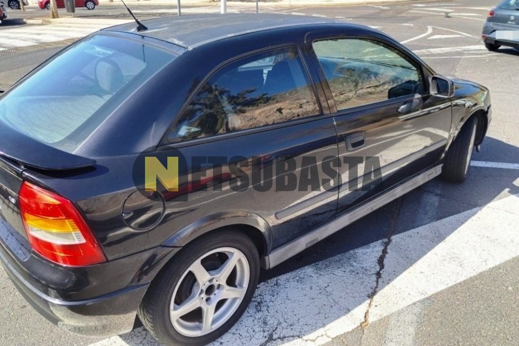 Opel Astra 1.6 8V 2004