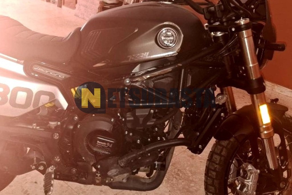 Benelli Leoncino 800 Trail 2022