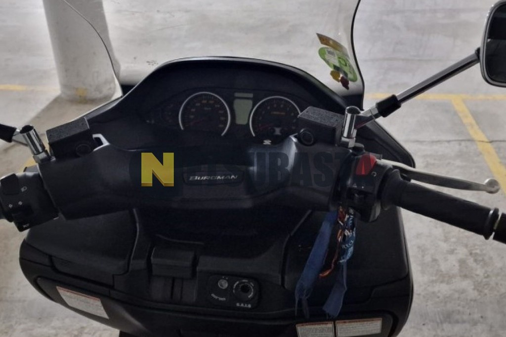 Suzuki BURGMAN 400 2009