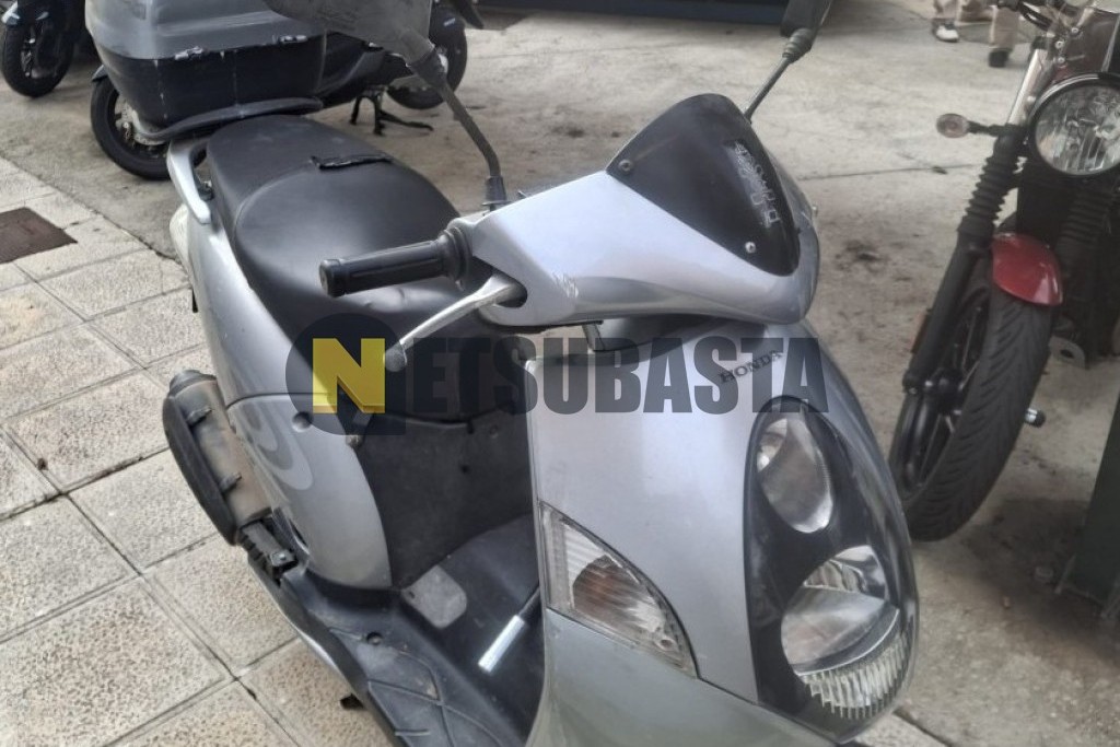 Honda NES 125 2007