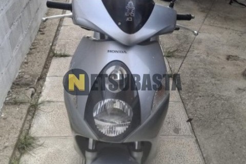 Suzuki Burgman 125 2005