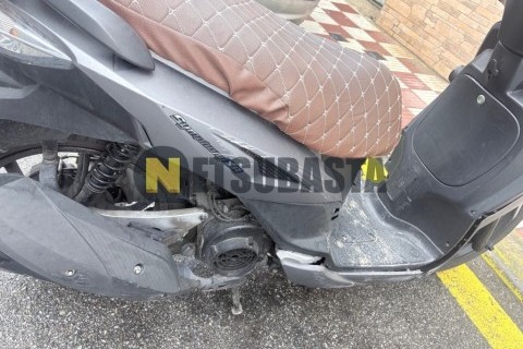 Suzuki Burgman 125 2005