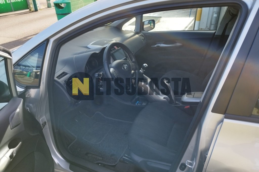 Toyota Auris 2.0 D-4D 2007