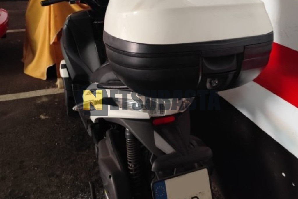 Piaggio MP3 300 2016