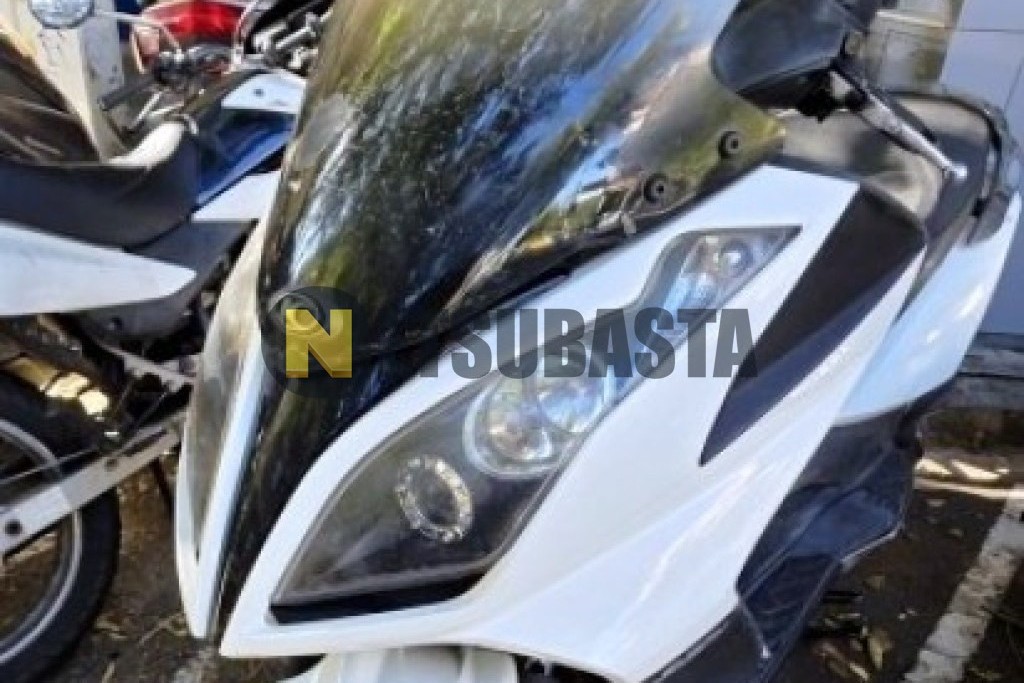 Kymco Super Dink 300i 2010