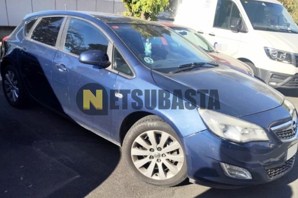 Opel Astra 1.7 CDTi 2010