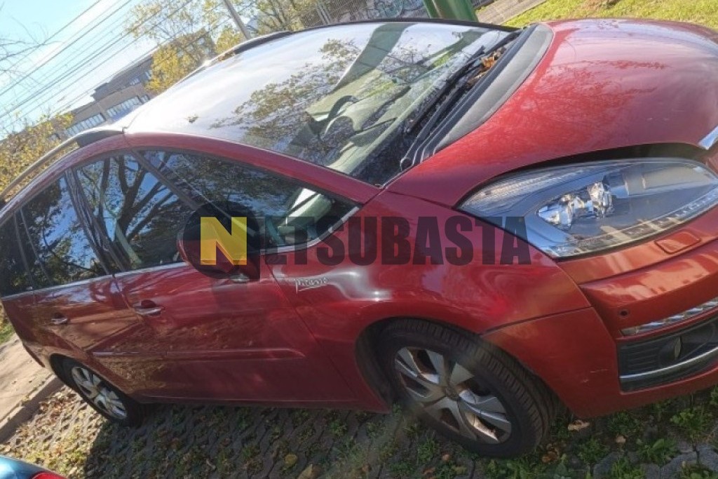 Citroën Grand C4 Picasso 1.6 HDi CMP6 2011