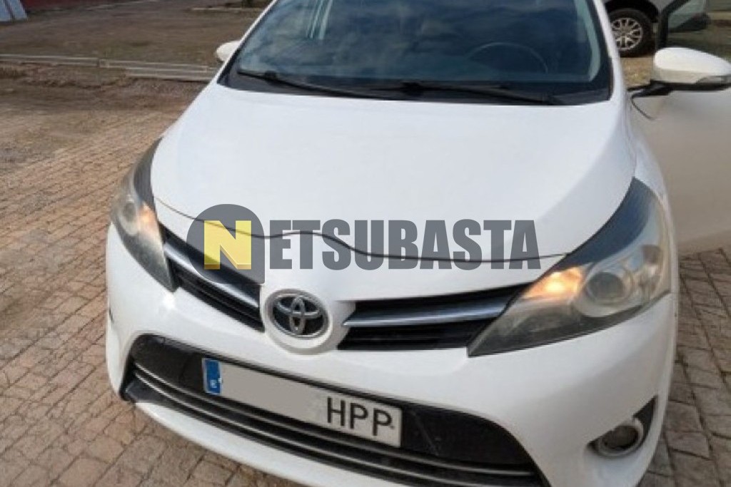 Toyota Verso 120D 7 plazas 2013