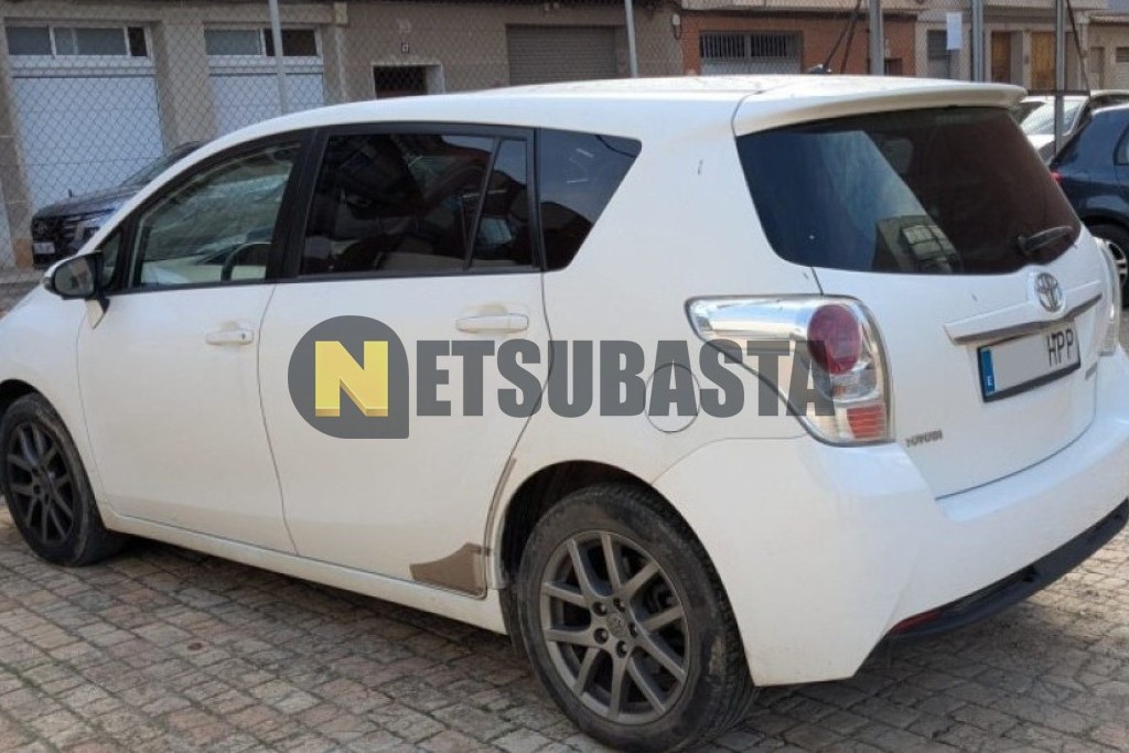 Toyota Verso 120D 7 plazas 2013